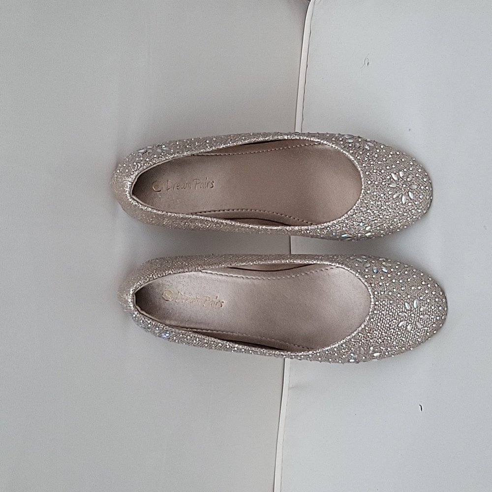 Casual shoes